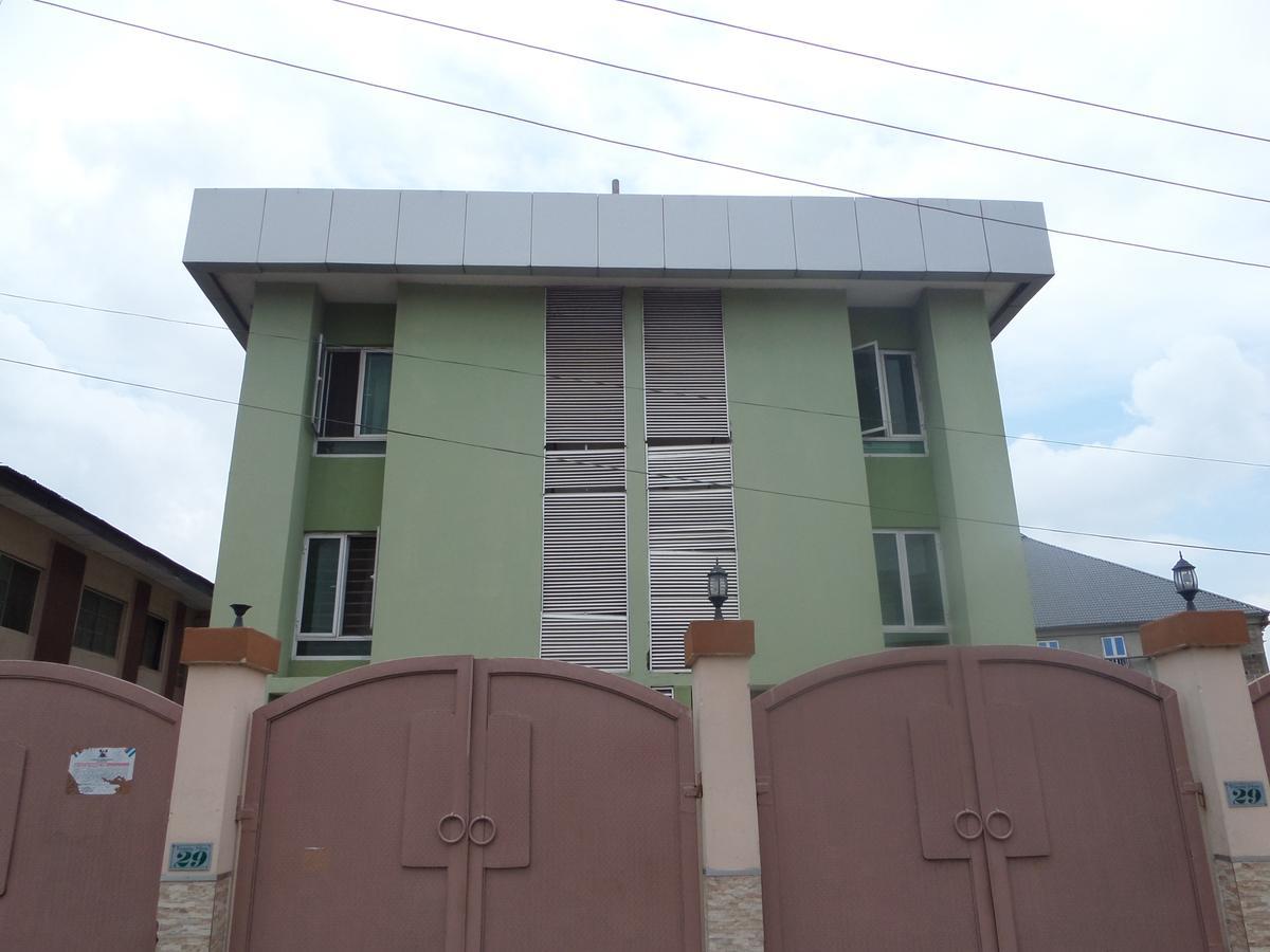 Theodawn Hotels @ Suite 29 Ikeja Exterior photo