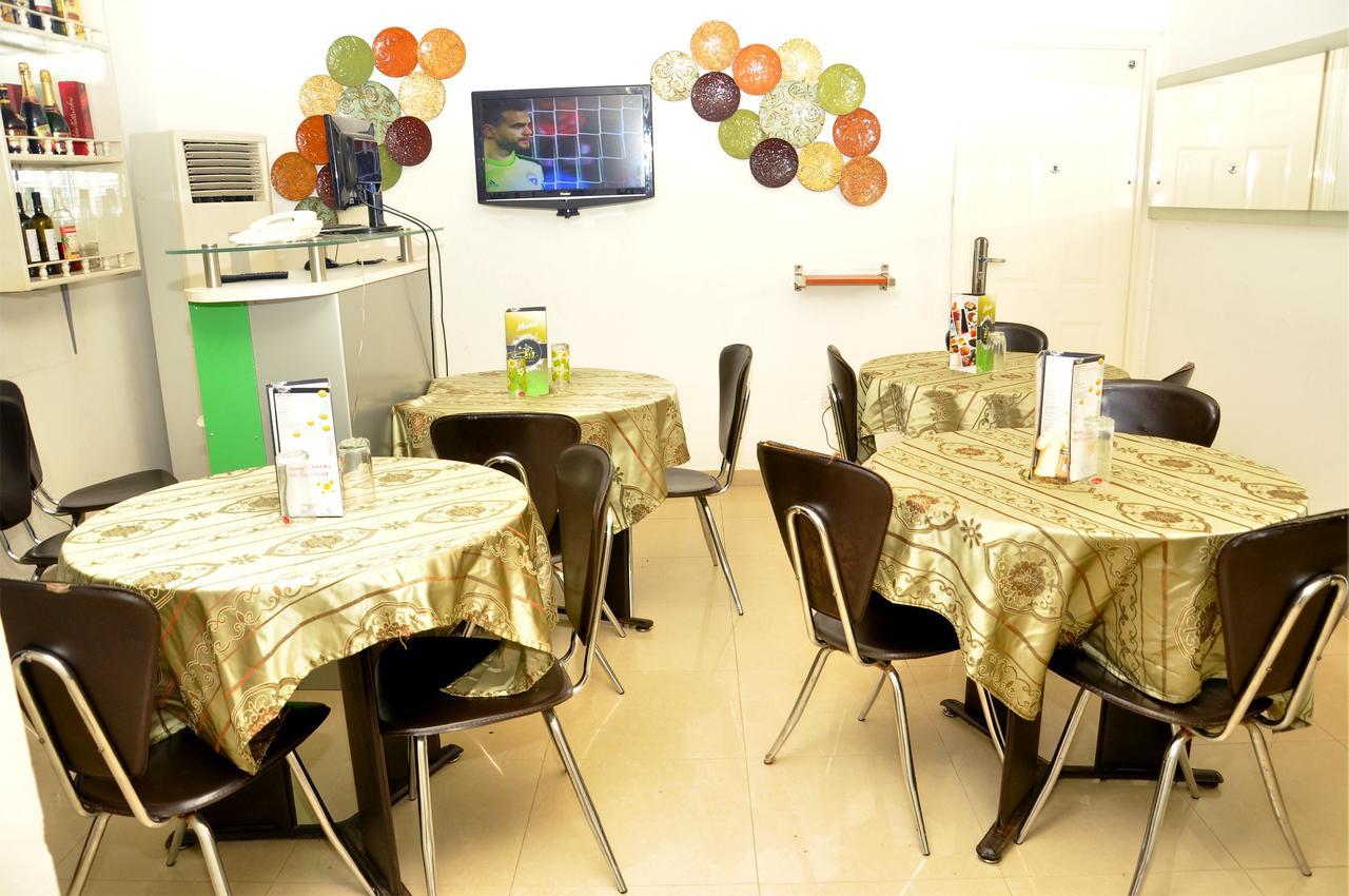 Theodawn Hotels @ Suite 29 Ikeja Exterior photo