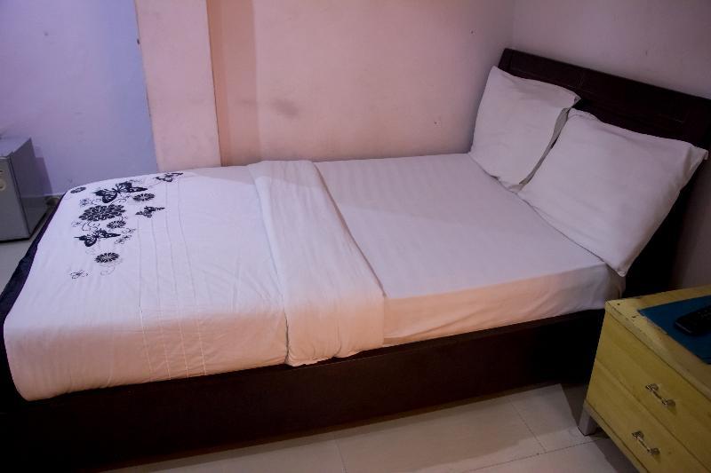 Theodawn Hotels @ Suite 29 Ikeja Exterior photo